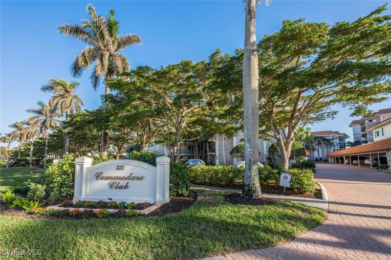 2 bedroom Condominium at 222 Harbour DR 218, COMMODORE CLUB, Naples — photo 5