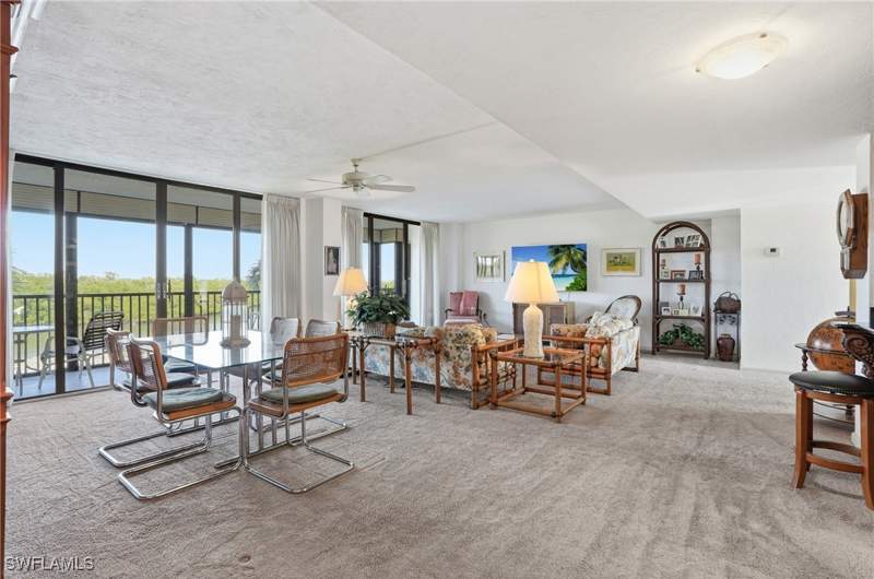 3 bedroom Condominium at 11 Bluebill Ave 203, Vanderbilt Surf Colony, Naples — photo 2