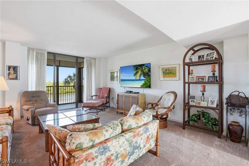 3 bedroom Condominium at 11 Bluebill Ave 203, Vanderbilt Surf Colony, Naples — photo 5
