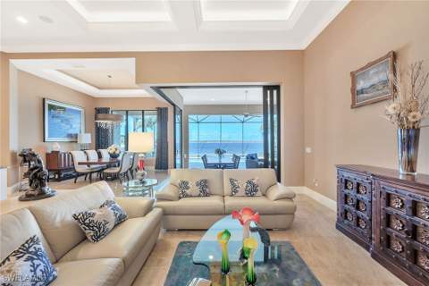 9087 Breakwater Dr, Naples FL - photo 7 of 50