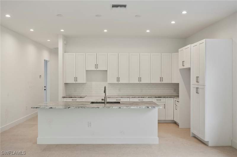 4 bedroom SingleFamilyResidence at 2548 Linda Dr, Linda Park, Naples — photo 4