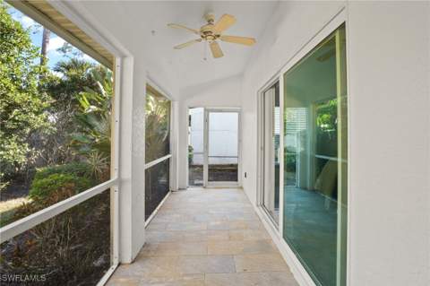 3141 Carriage Cir, Naples FL - photo 20 of 33