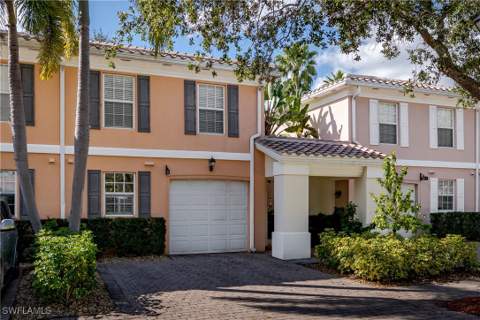 5353 Cove Cir, Naples FL - photo 6 of 42