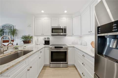 345 Mango St 604, Fort Myers Beach FL - photo 11 of 50