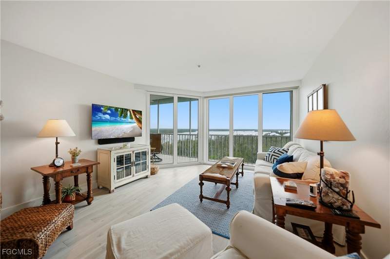 2 bedroom Condominium at 345 Mango St 604, Sea Grape Bay Condo, Fort Myers Beach — photo 3