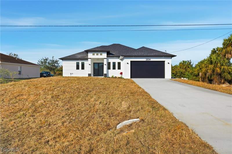 3 bedroom SingleFamilyResidence at 3204 Sunshine Blvd S, Lehigh Acres, Lehigh Acres — photo 2