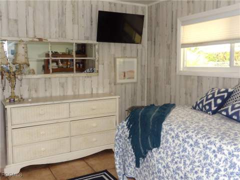 838 Hollyberry Ct, North Fort Myers FL - photo 22 of 26