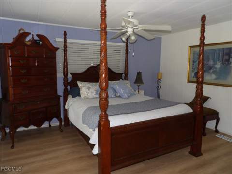 838 Hollyberry Ct, North Fort Myers FL - photo 9 of 26