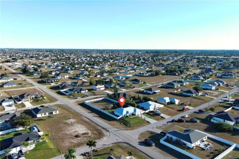 2833 NW 4th Ave, Cape Coral FL - photo 9 of 42