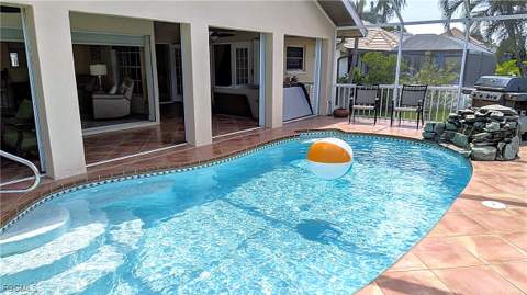 5471 Harborage Dr, Fort Myers FL - photo 13 of 50