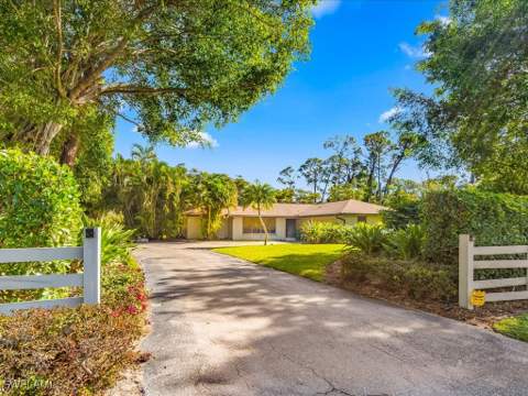154 Cajeput Dr, Naples FL - photo 16 of 45