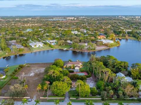 154 Cajeput Dr, Naples FL - photo 9 of 45