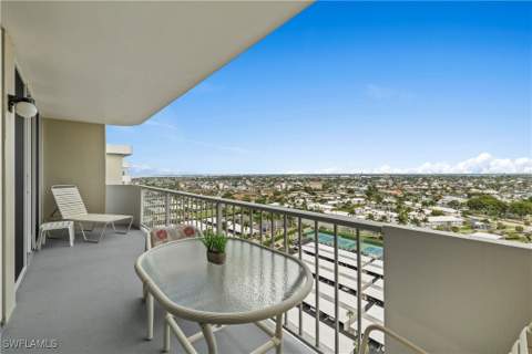 140 Seaview Ct 1704S, Marco Island FL - photo 15 of 25