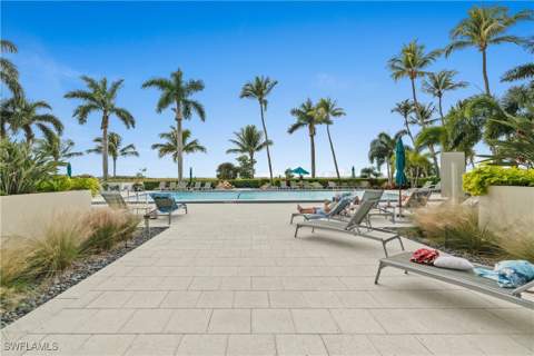 140 Seaview Ct 1704S, Marco Island FL - photo 20 of 25
