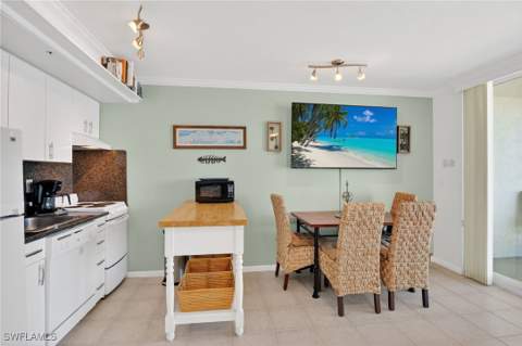 900 S Collier Blvd 606, Marco Island FL - photo 9 of 24