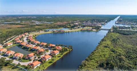 25085 Peacock Ln 102, Naples FL - photo 19 of 22