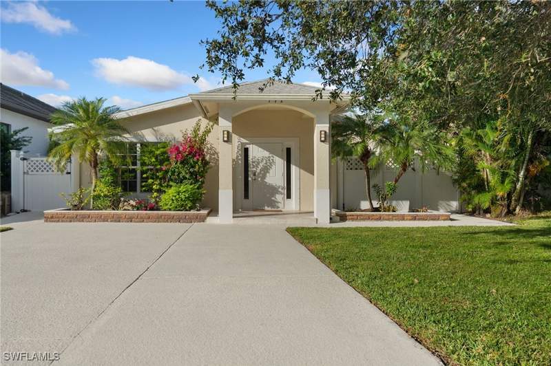 3 bedroom SingleFamilyResidence at 771 94th Ave N, Naples Park, Naples — photo 4