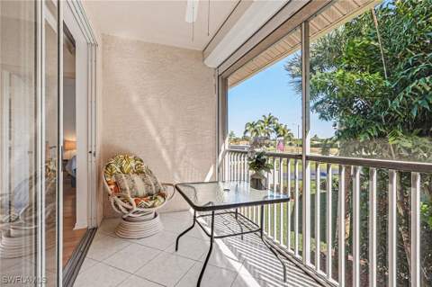 326 Bradstrom Cir 201F, Naples FL - photo 8 of 25