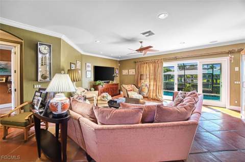 130 Montrose Dr, Fort Myers FL - photo 11 of 46