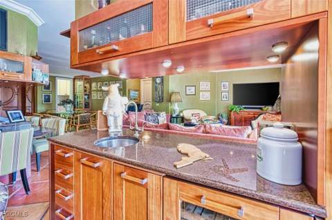 130 Montrose Dr, Fort Myers FL - photo 19 of 46