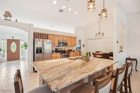 2322 SW 17th St, Cape Coral FL - photo 17 of 46