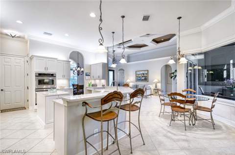 3002 Crayton Rd, Naples FL - photo 7 of 33