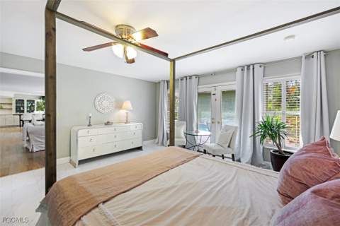 1030 Aqua Ln, Fort Myers FL - photo 14 of 41