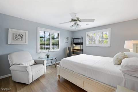 1030 Aqua Ln, Fort Myers FL - photo 23 of 41