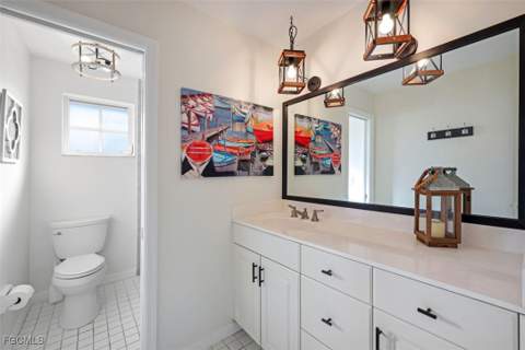 1030 Aqua Ln, Fort Myers FL - photo 24 of 41