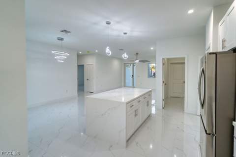 34 SE 23rd Pl, Cape Coral FL - photo 8 of 13