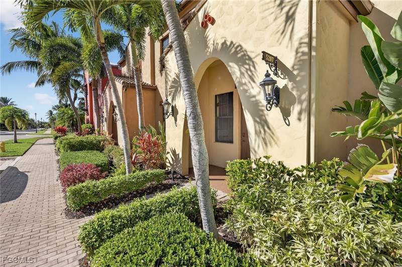 2 bedroom Condominium at 11220 Paseo Grande Blvd 5207, Paseo, Fort Myers — photo 2