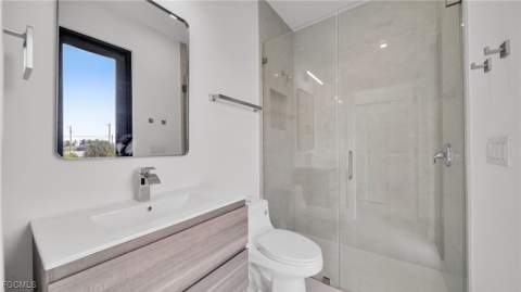 1506 NE 21st Ave, Cape Coral FL - photo 15 of 32