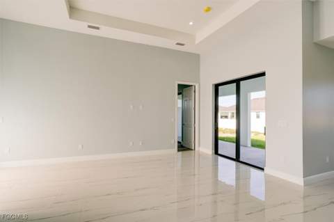 1032 NW 36th Pl, Cape Coral FL - photo 12 of 37