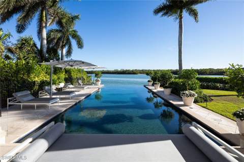 1975 Galleon Dr, Naples FL - photo 9 of 37