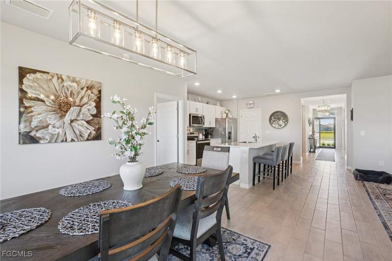 3 bedroom SingleFamilyResidence at 2841 Pillar Coral Ln, Coral Bay, North Fort Myers — photo 3