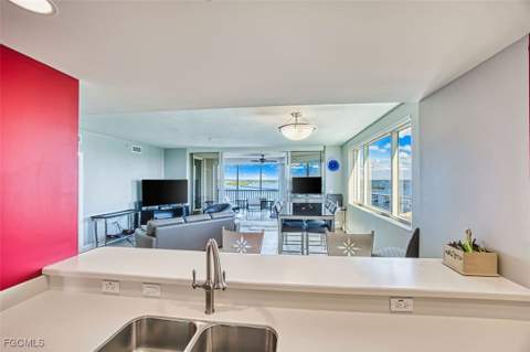 2090 W First St 1810, Fort Myers FL - photo 11 of 46