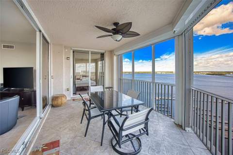 2090 W First St 1810, Fort Myers FL - photo 14 of 46