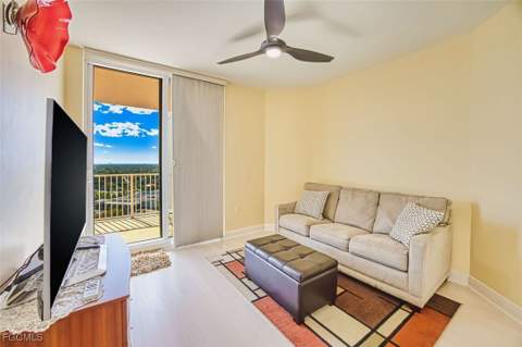 2090 W First St 1810, Fort Myers FL - photo 23 of 46