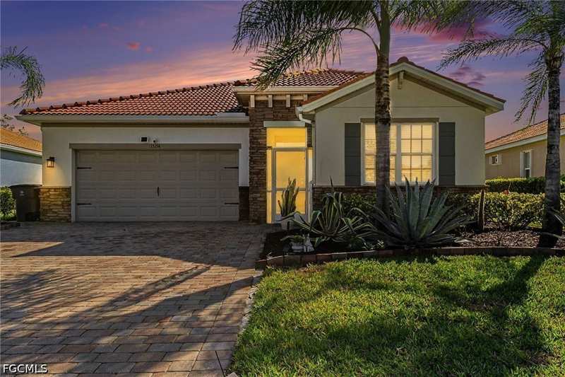 2 bedroom SingleFamilyResidence at 15154 Yellow Wood Dr, Cascades, Alva — photo 1