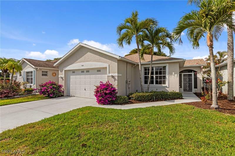 2 bedroom SingleFamilyResidence at 9410 Village View Blvd, Villages Of Bonita, Bonita Springs — photo 2