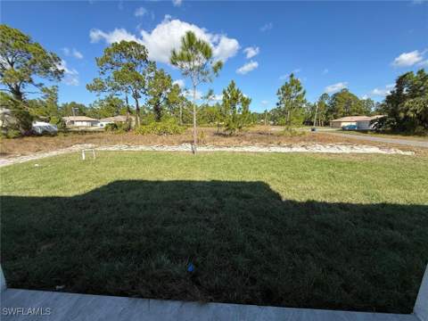 1121 Florence St E, Lehigh Acres FL - photo 6 of 31