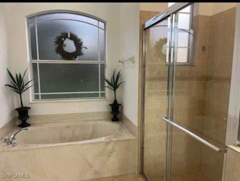 2841 12th Ave NE, Naples FL - photo 8 of 9