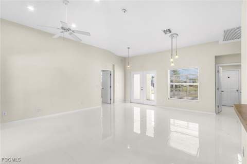 1503 NW 29th Pl, Cape Coral FL - photo 10 of 41