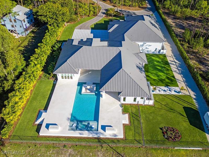 4 bedroom SingleFamilyResidence at 6824 Sable Ridge Ln, Livingston Woods, Naples — photo 2
