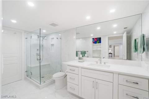 5601 Turtle Bay Dr 803, Naples FL - photo 13 of 23