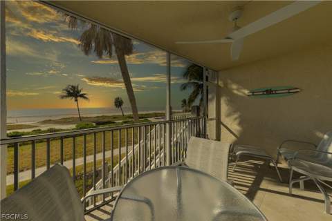 2255 W Gulf Dr 121, Sanibel FL - photo 18 of 29