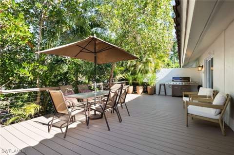 1595 Curlew Ave 4, Naples FL - photo 18 of 19