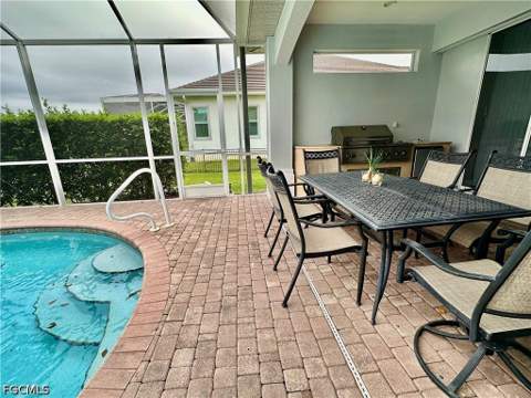 5422 SW 20th Ave, Cape Coral FL - photo 16 of 49
