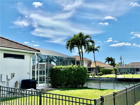 5422 SW 20th Ave, Cape Coral FL - photo 6 of 49