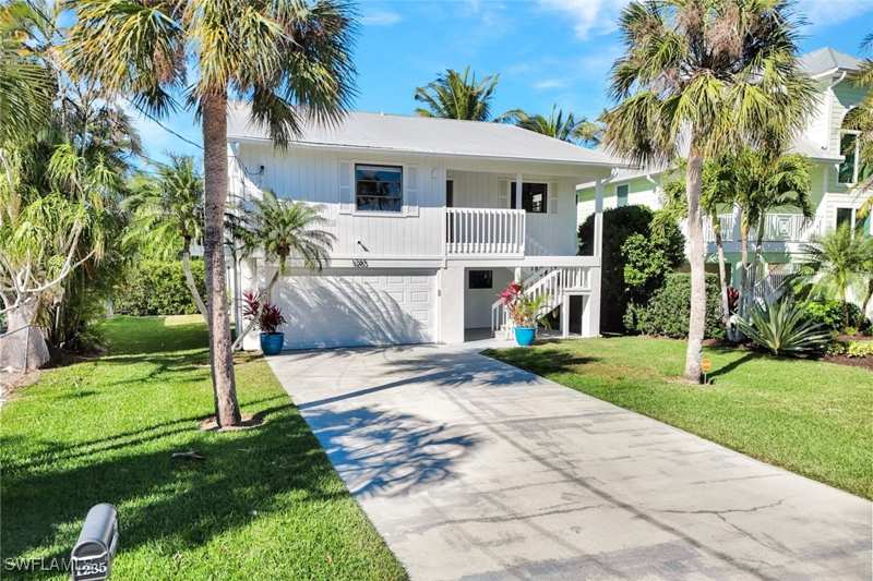 3 bedroom SingleFamilyResidence at 1285 Grand Canal Dr, Gulf Harbor, Naples — photo 1